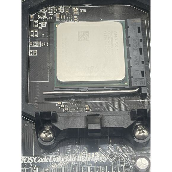 MSI Motherboard 760GM-P23 (FX) w/ Shield and CPU Cooler/Fan (CPU INCLUDED) - Picture 2 of 6